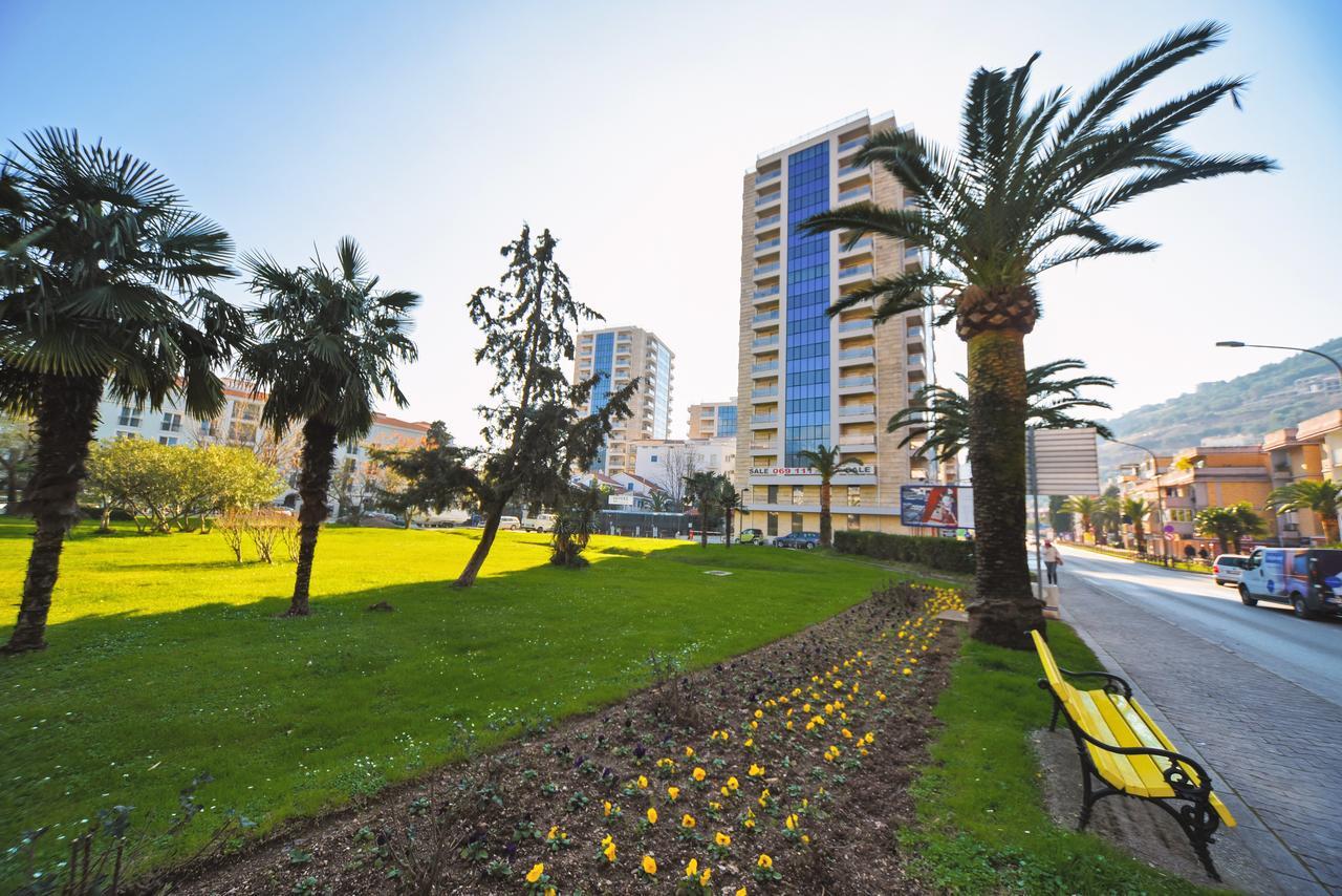 Lux Beach Apartment Budva Dış mekan fotoğraf