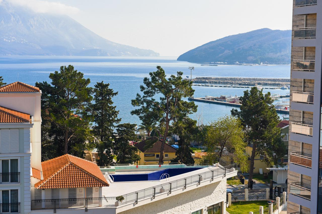 Lux Beach Apartment Budva Dış mekan fotoğraf