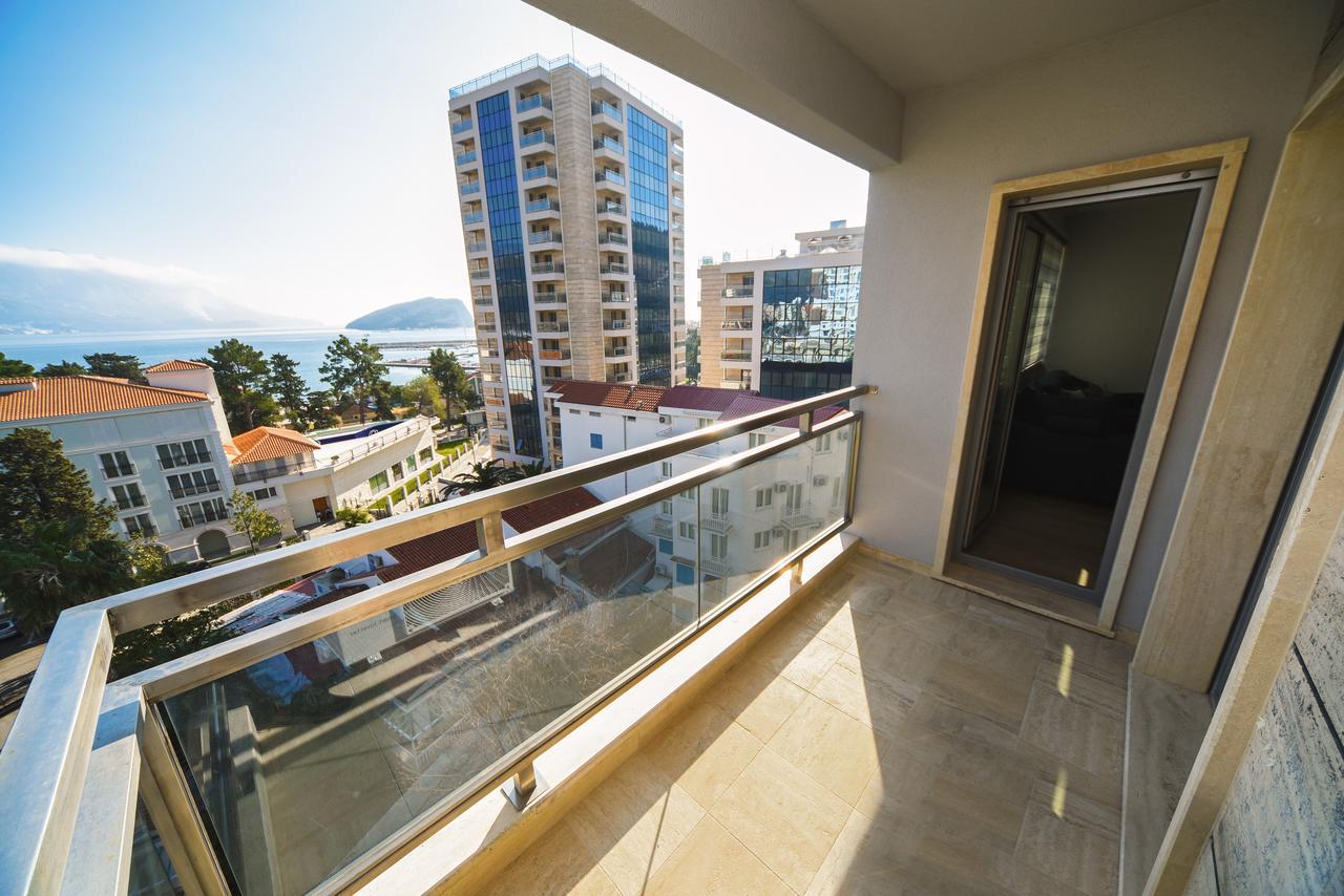 Lux Beach Apartment Budva Dış mekan fotoğraf