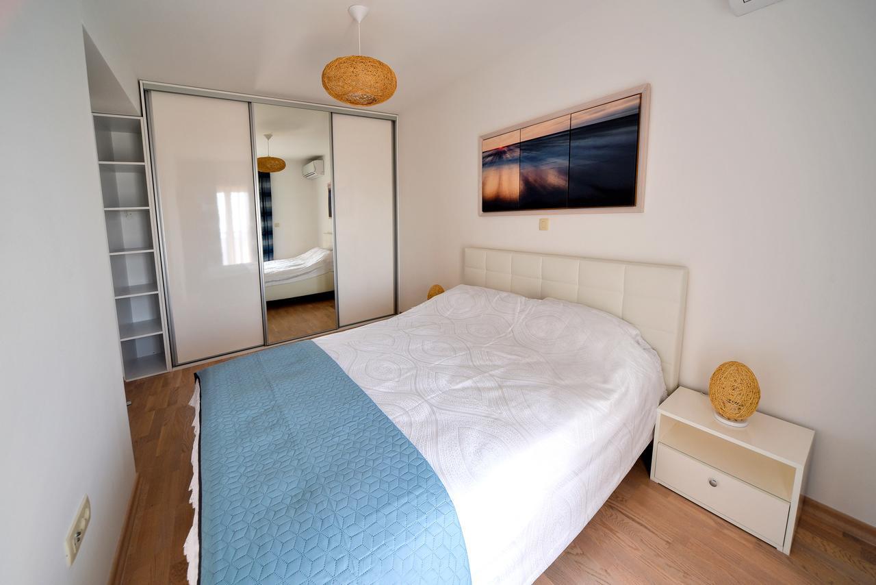 Lux Beach Apartment Budva Dış mekan fotoğraf