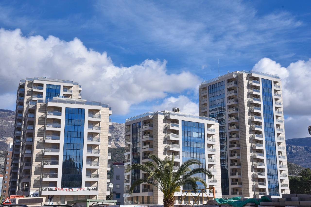 Lux Beach Apartment Budva Dış mekan fotoğraf